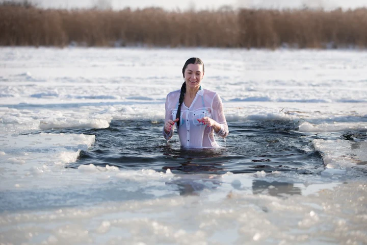 what does an ice bath do