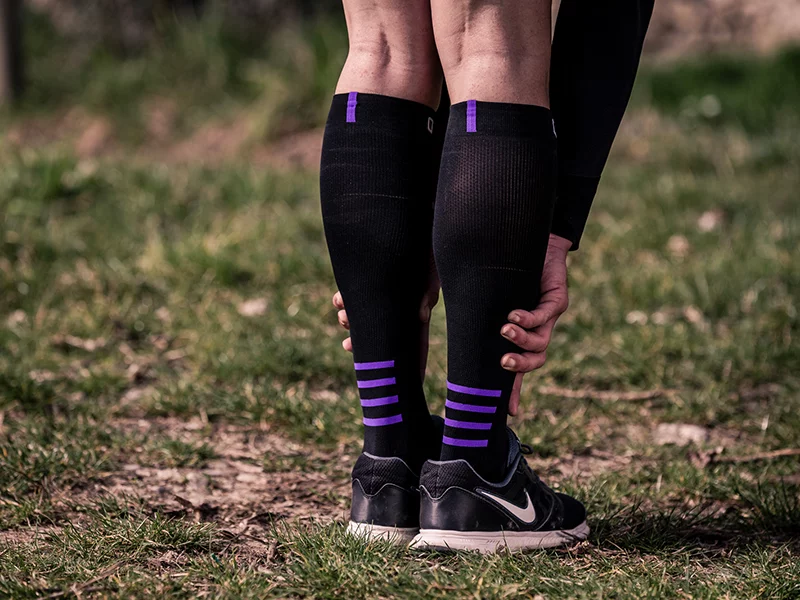 compression socks vs sleeves