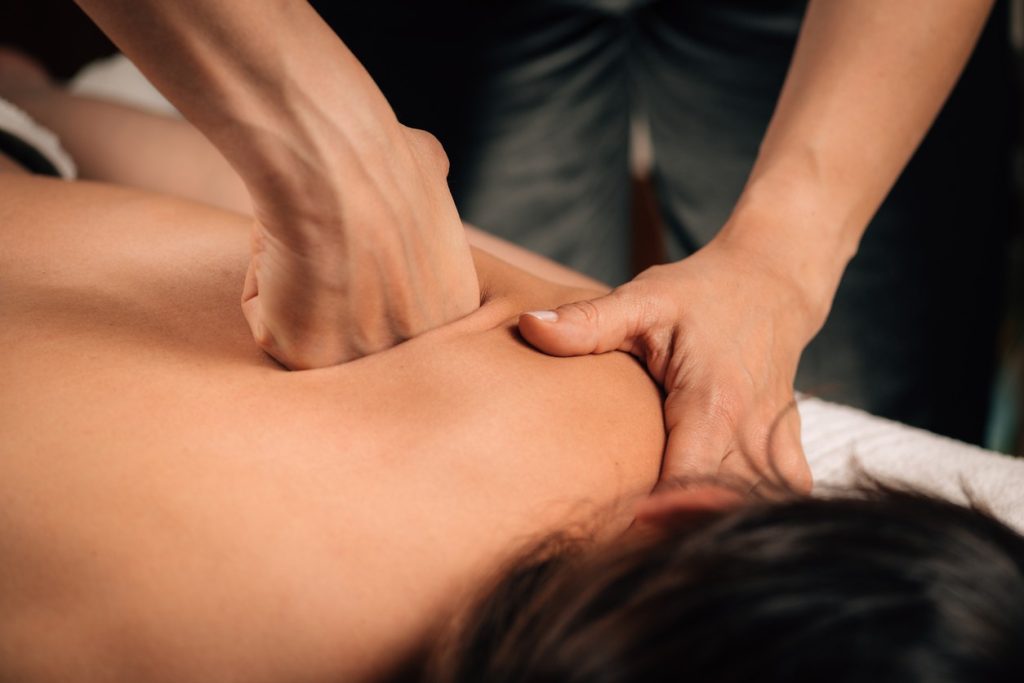 swedish vs deep tissue massage