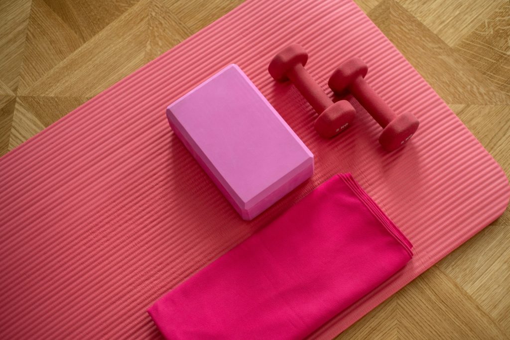 how to use yoga blocks