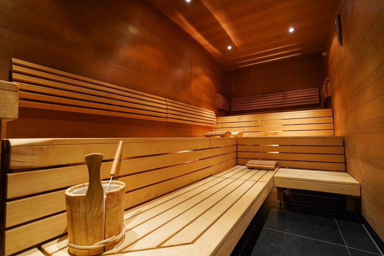 is sauna good after workout